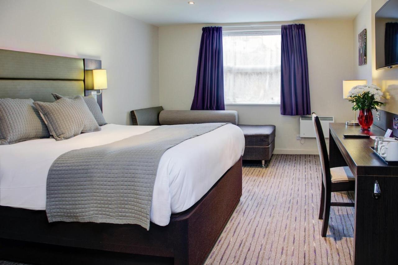 Fortune Huddersfield; Sure Hotel Collection By Best Western 외부 사진