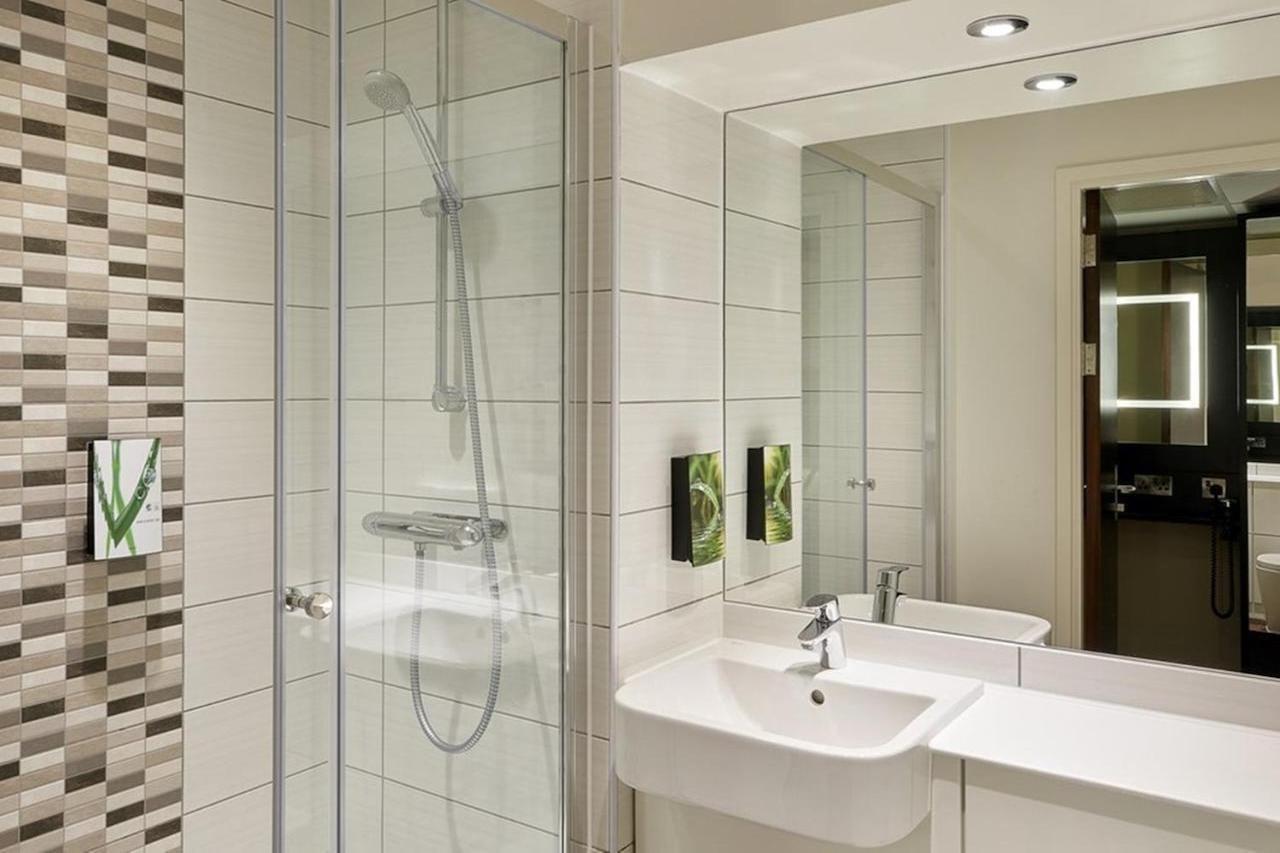 Fortune Huddersfield; Sure Hotel Collection By Best Western 외부 사진